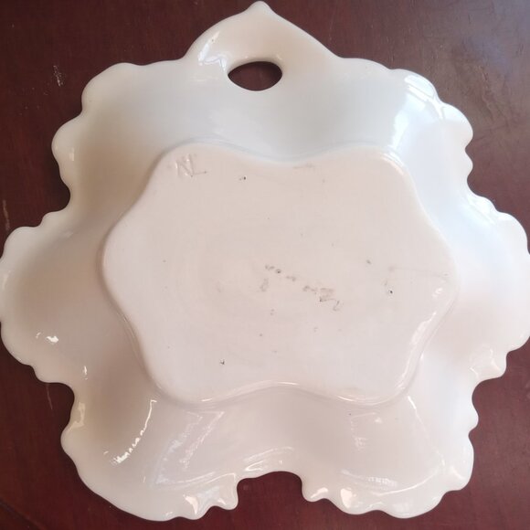 Vintage Floral Trinket / Jewelry Dish With Beautiful Ruffled Edges - Picture 3 of 4